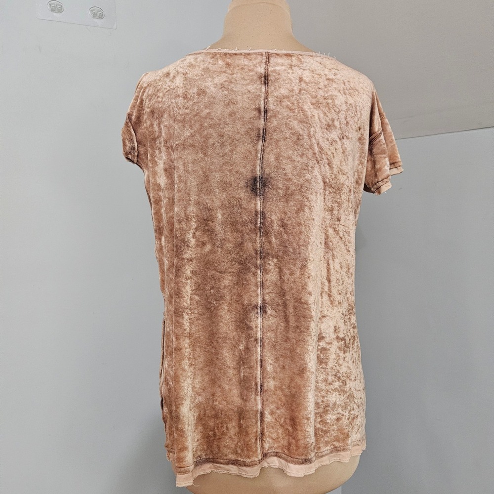 Free People‎ FP Beach Mauve Tan Crushed Velvet Short Sleeve Boxy Tee Shirt M Top - Picture 3 of 11